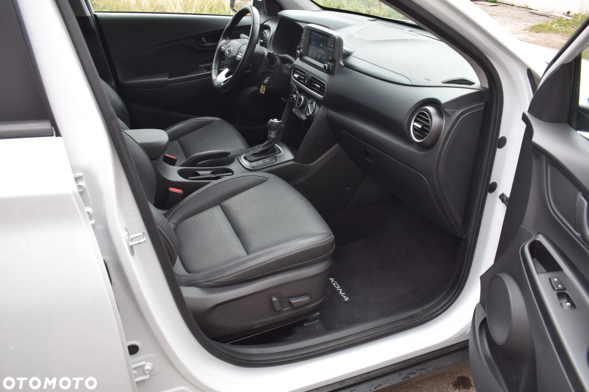 Hyundai Kona - 8