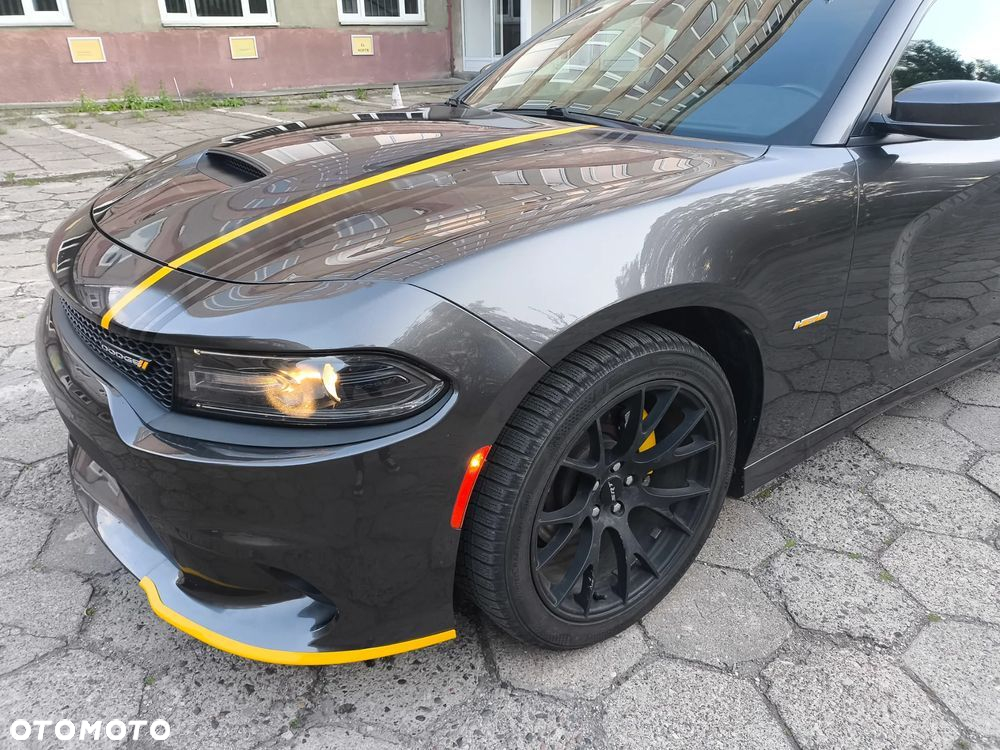 Dodge Charger 5.7 R/T - 5