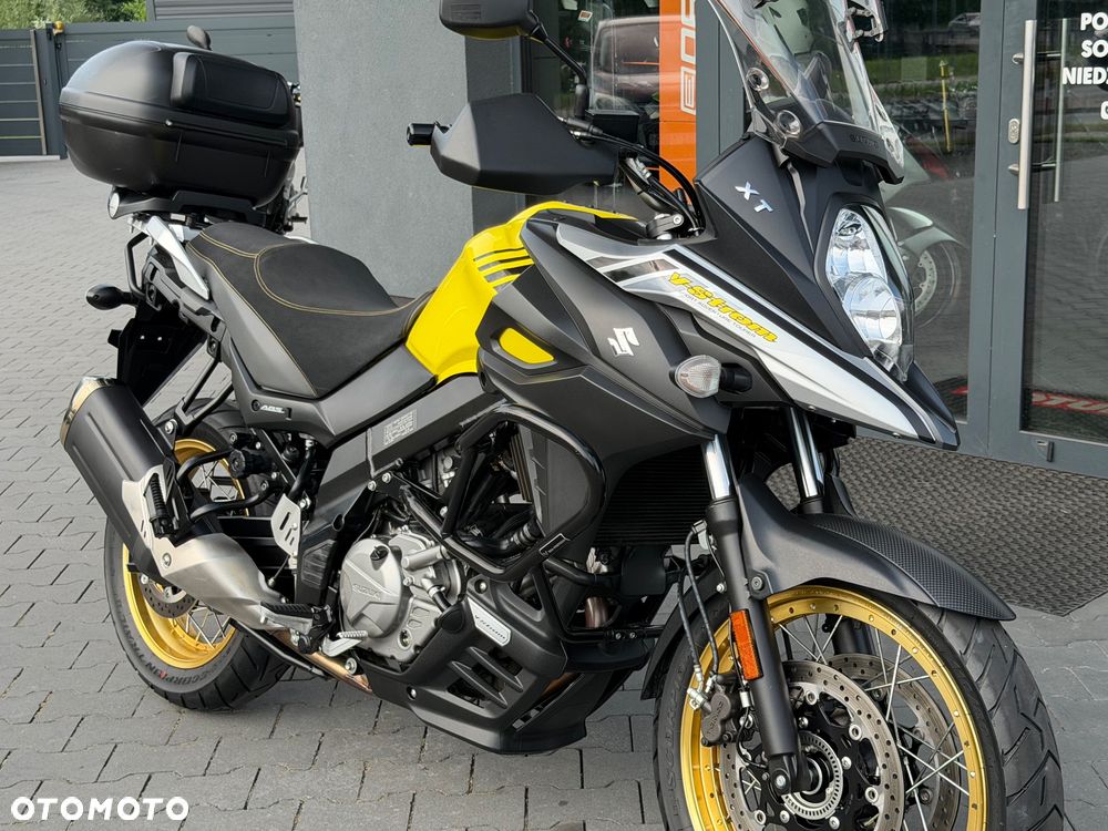 Suzuki V-STROM - 20