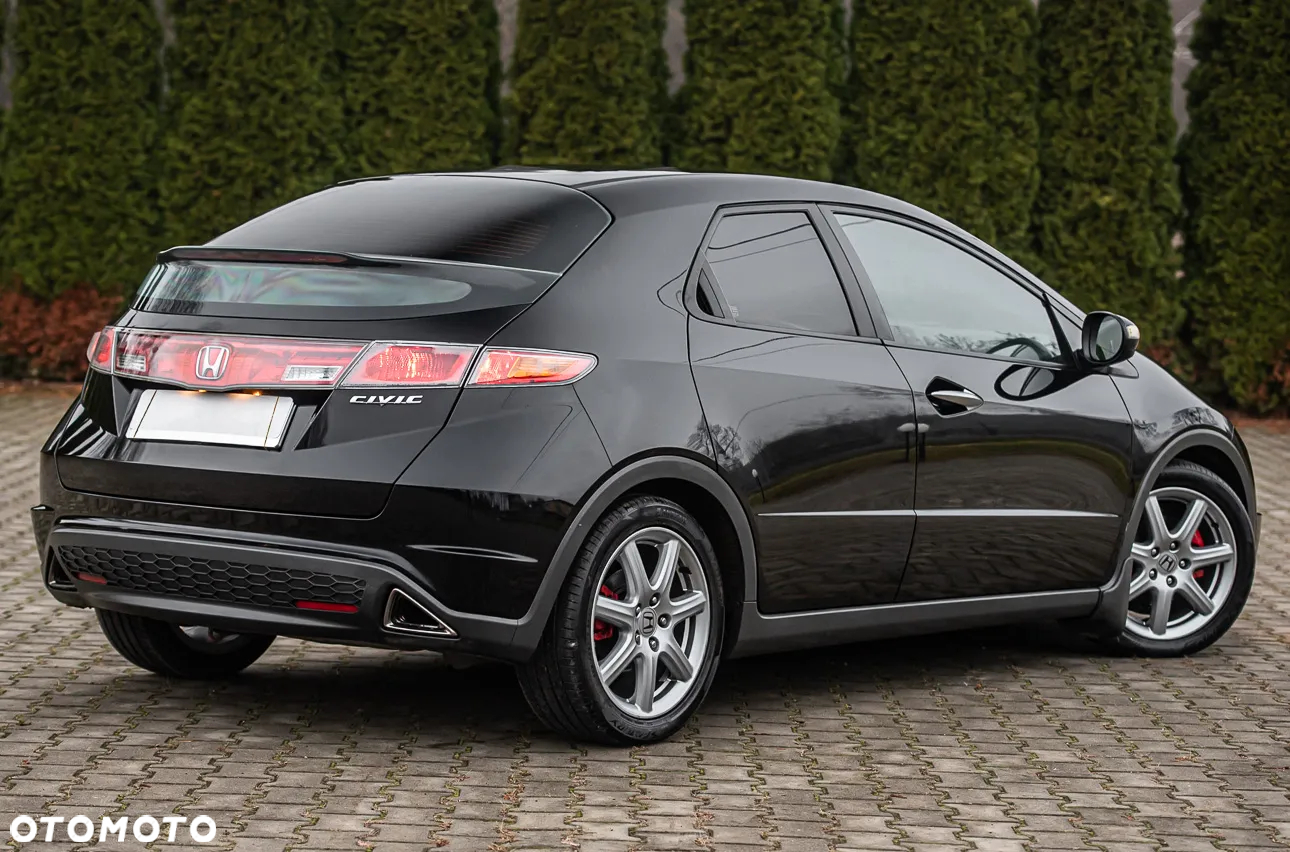 Honda Civic 1.8 Comfort - 11