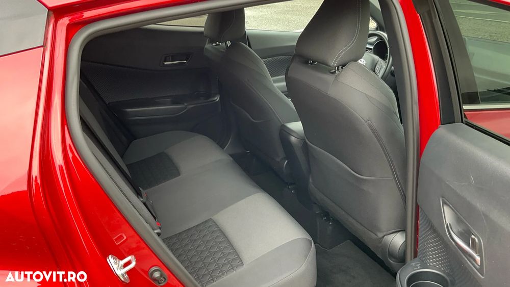 Toyota C-HR 1.8 HSD 4x2 CVT C-ult LED - 7