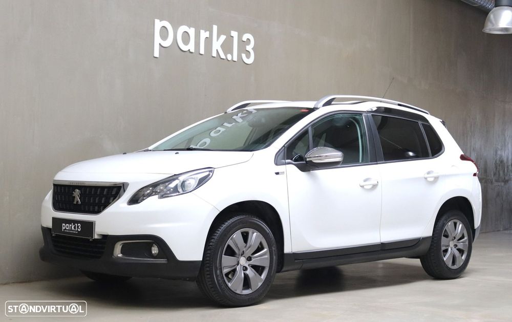 Peugeot 2008 1.2 PureTech Style - 36