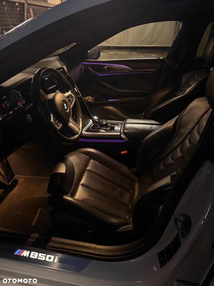 BMW Seria 8 M850i xDrive - 13