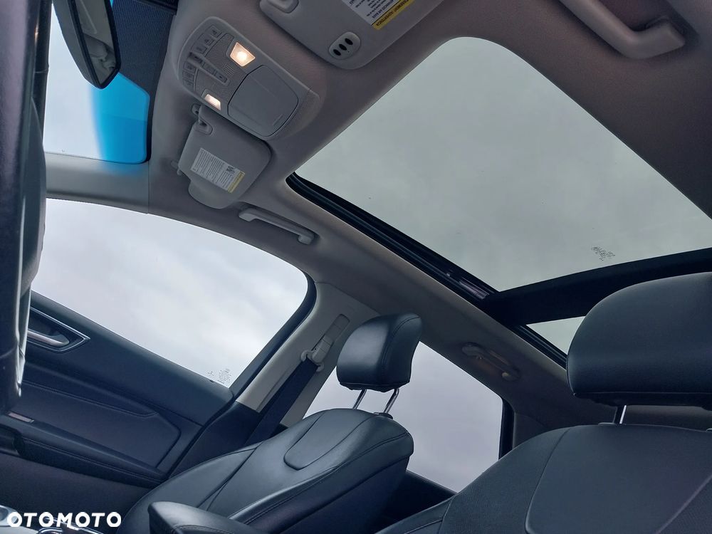 Ford Edge - 23