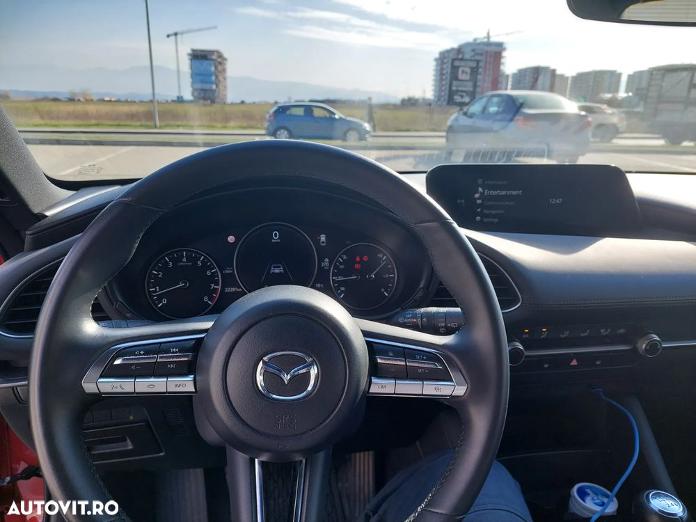 Mazda 3 e-Skyactiv G122 MHEV - 8