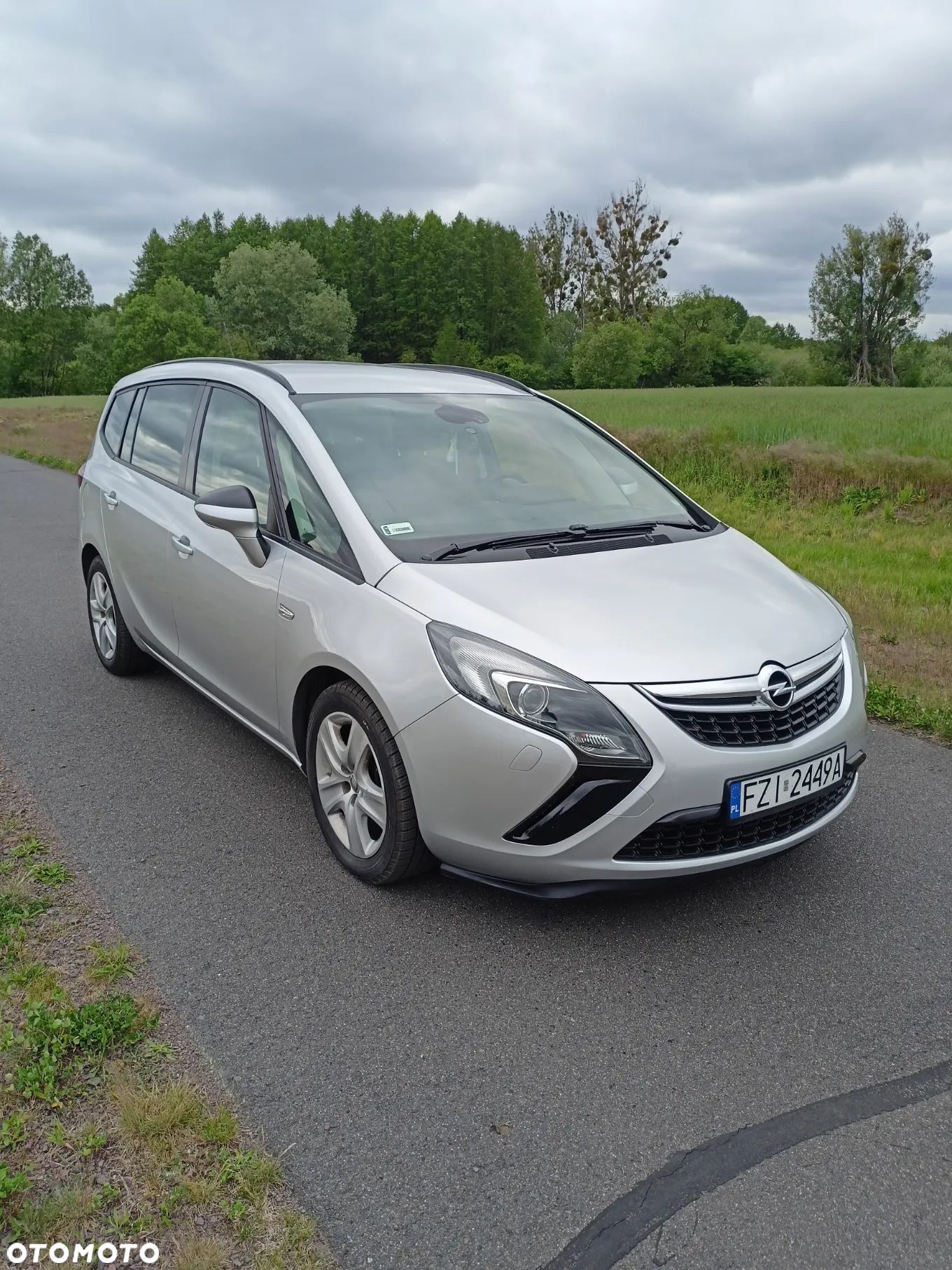 Opel Zafira - 1