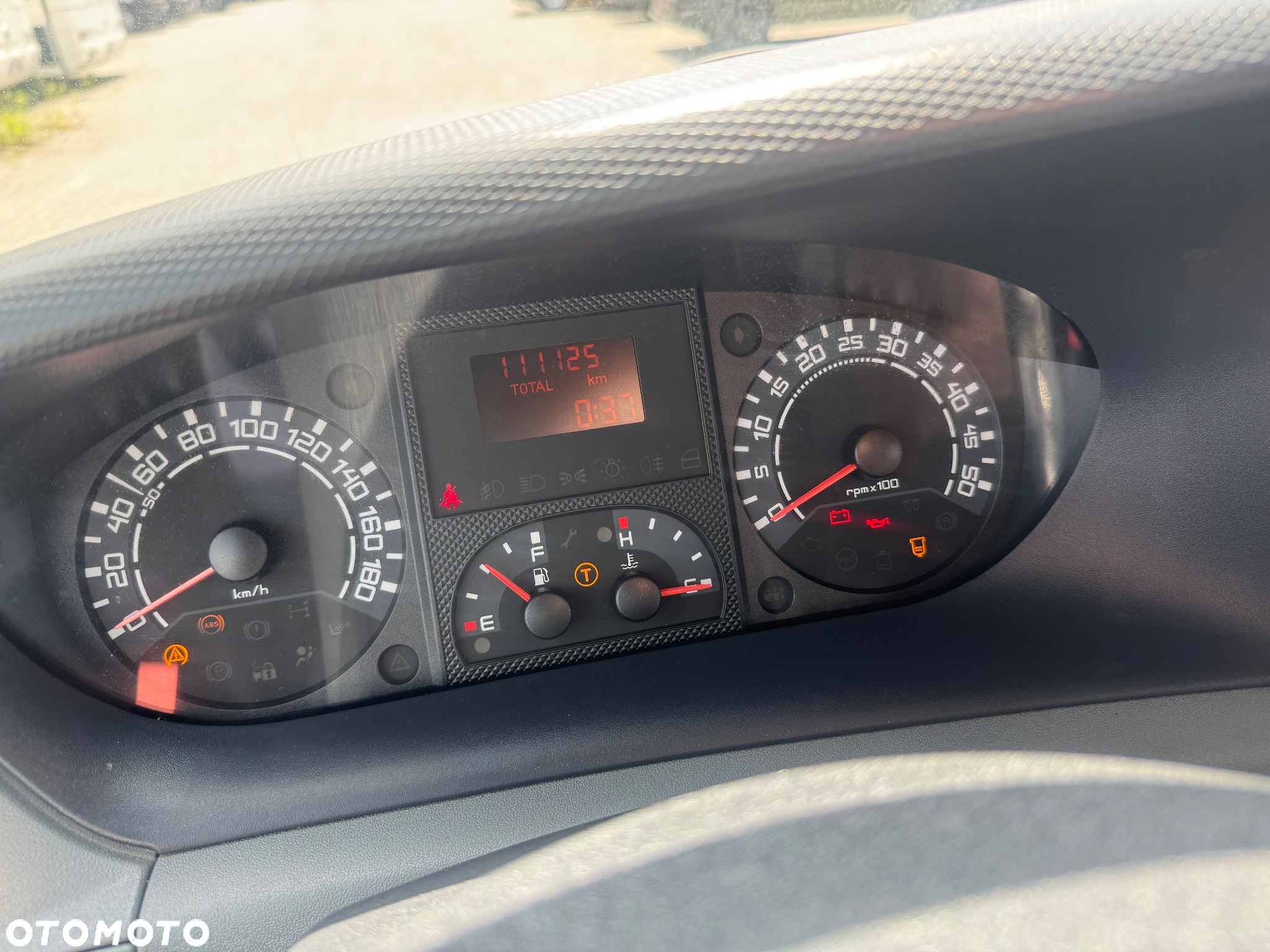 Irisbus Daily Klima Webasto Tylko 111 tyś km z Wojska Francuskiego - 24