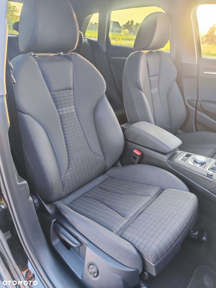 Audi A3 Sportback 2.0 TDI Ambiente - 17