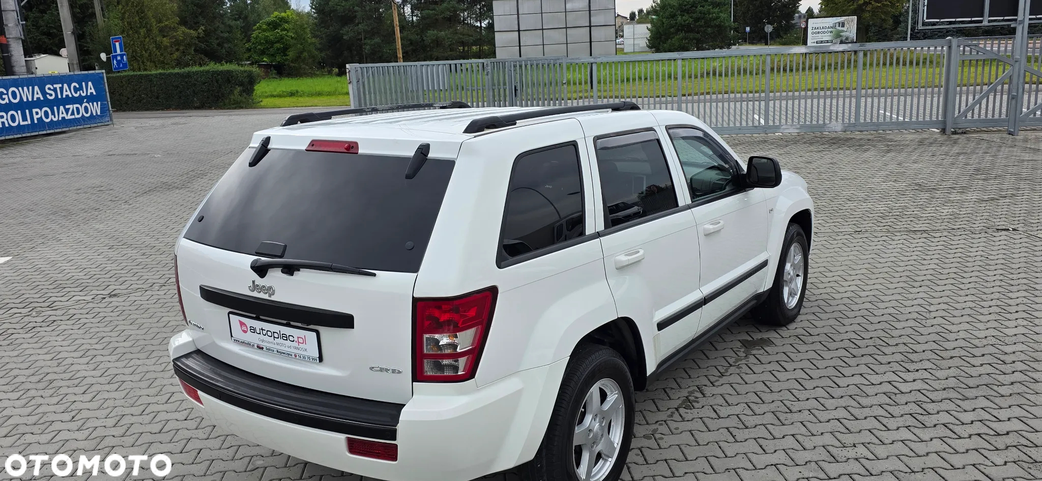 Jeep Grand Cherokee 3.0 CRD Automatik Laredo - 11