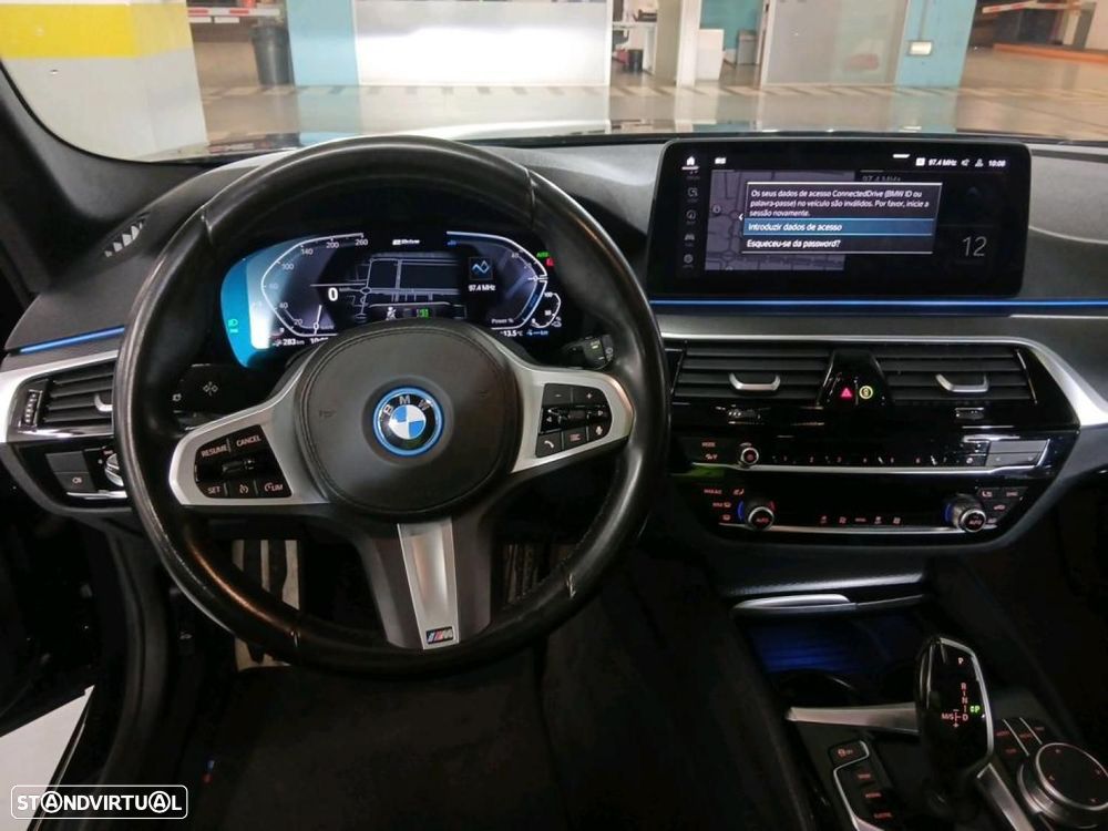 BMW 520 e Pack M - 9