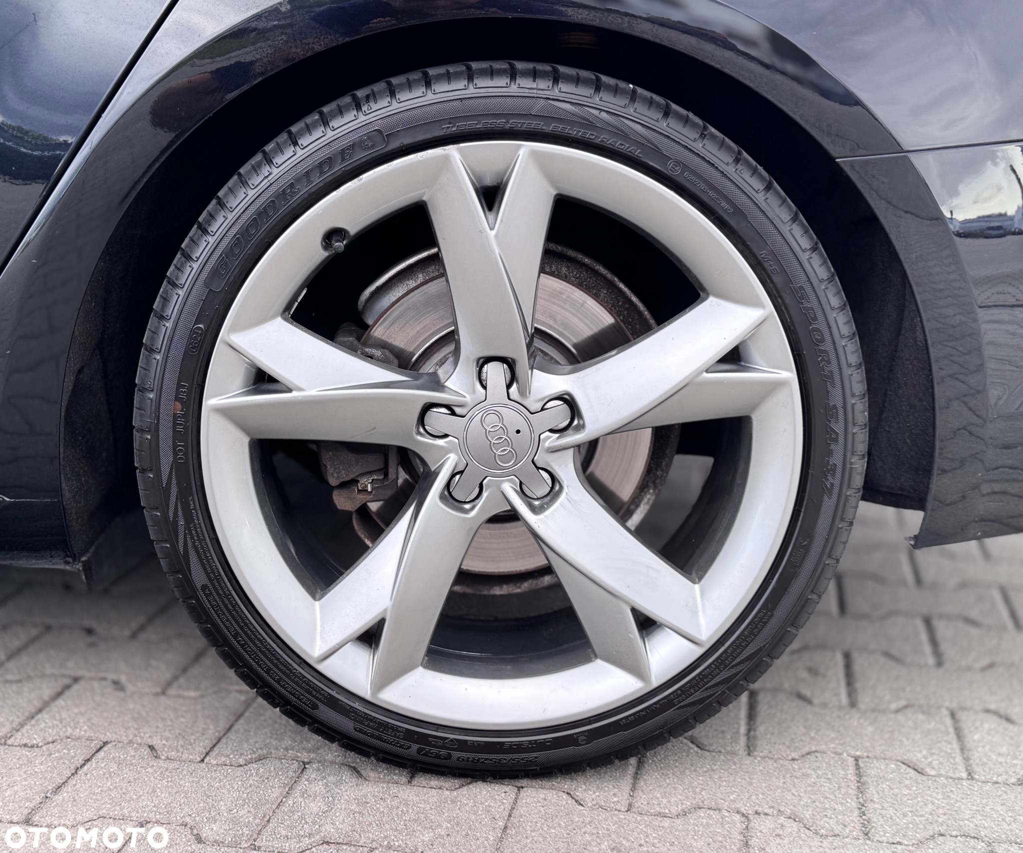 Audi A4 Avant 2.0 TDI Sport S tronic - 26