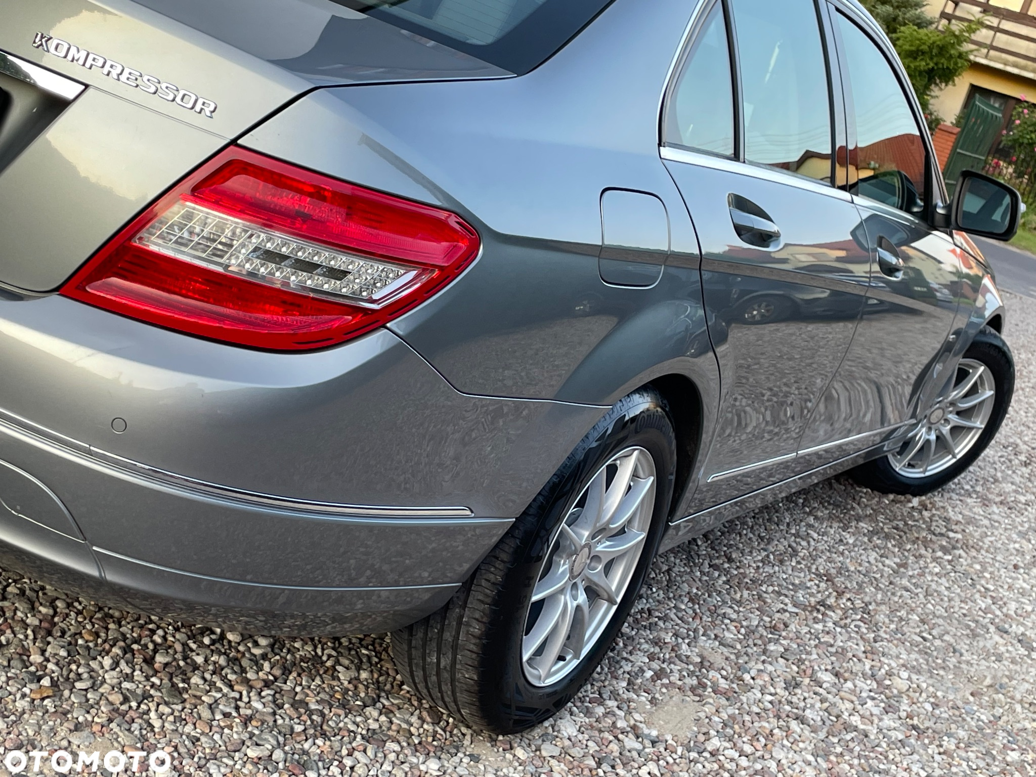 Mercedes-Benz Klasa C 180 Kompressor Automatik - 12