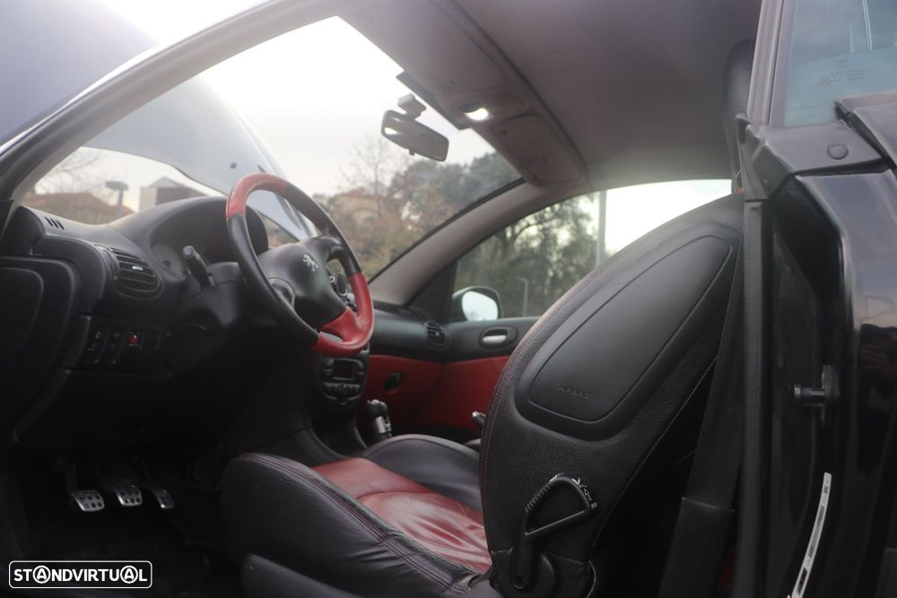 Peugeot 206 CC 135 Sport - 12