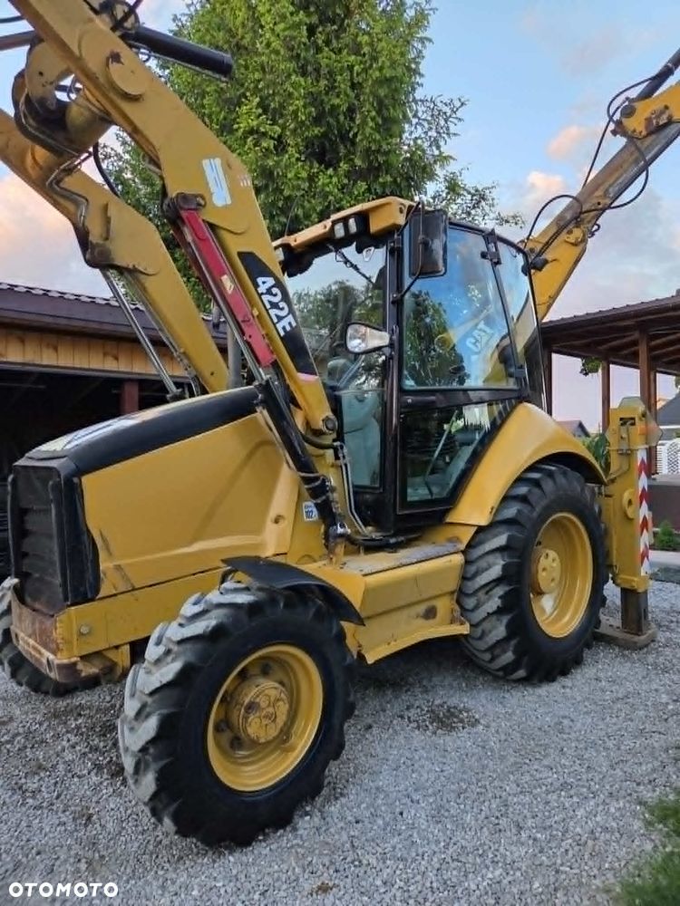 Caterpillar CAT 422E - 7