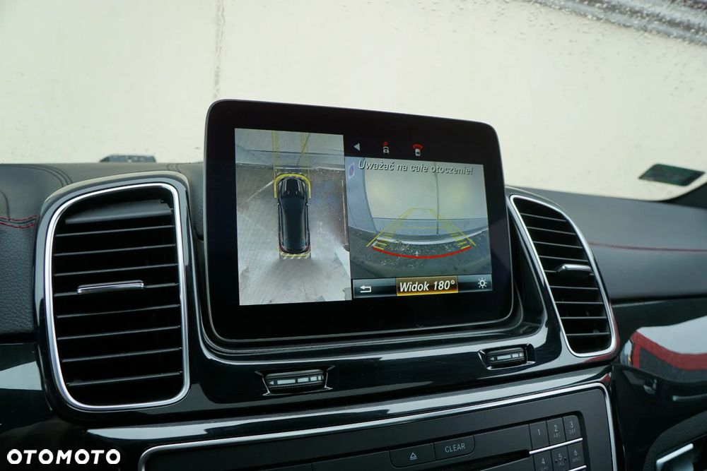 Mercedes-Benz GLE 350 d 4Matic 9G-TRONIC OrangeArt Edition - 34