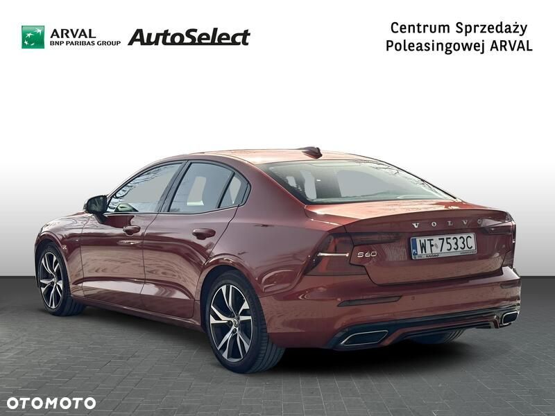 Volvo S60 B4 B R-Design - 3
