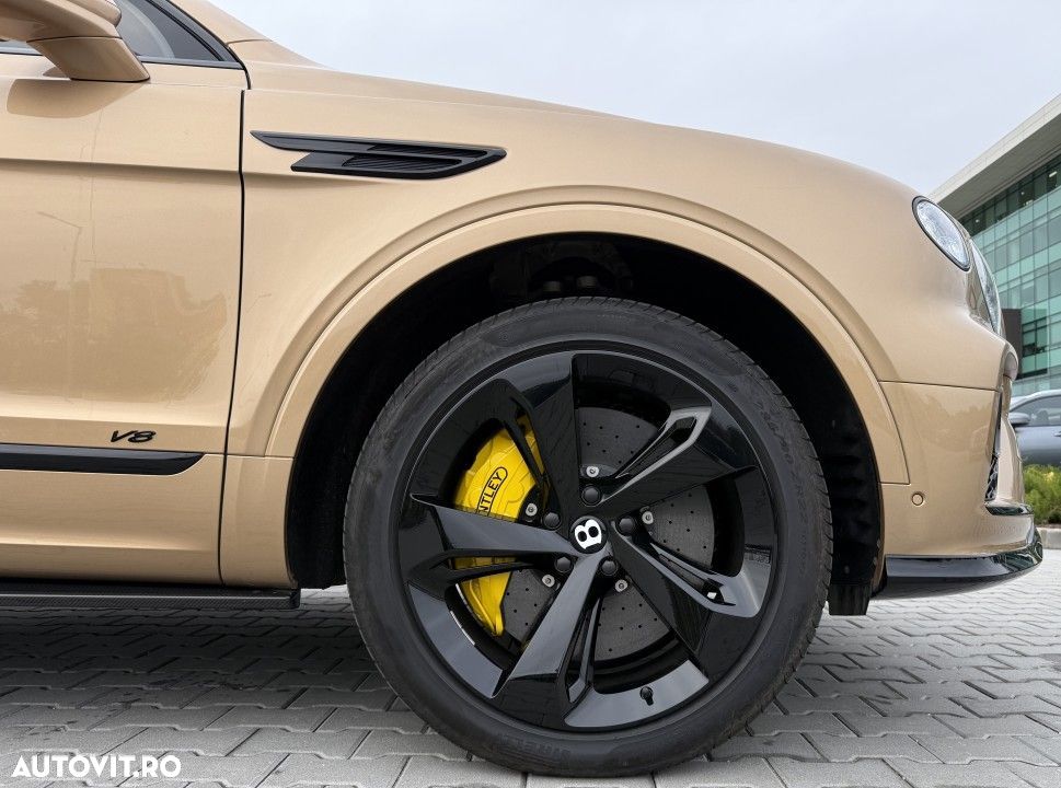 Bentley Bentayga - 35
