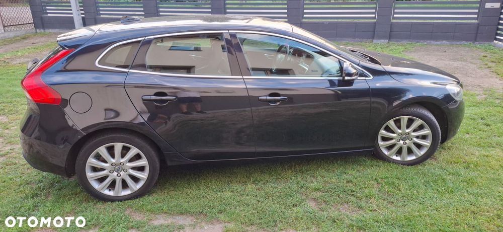 Volvo V40 D2 Momentum - 5
