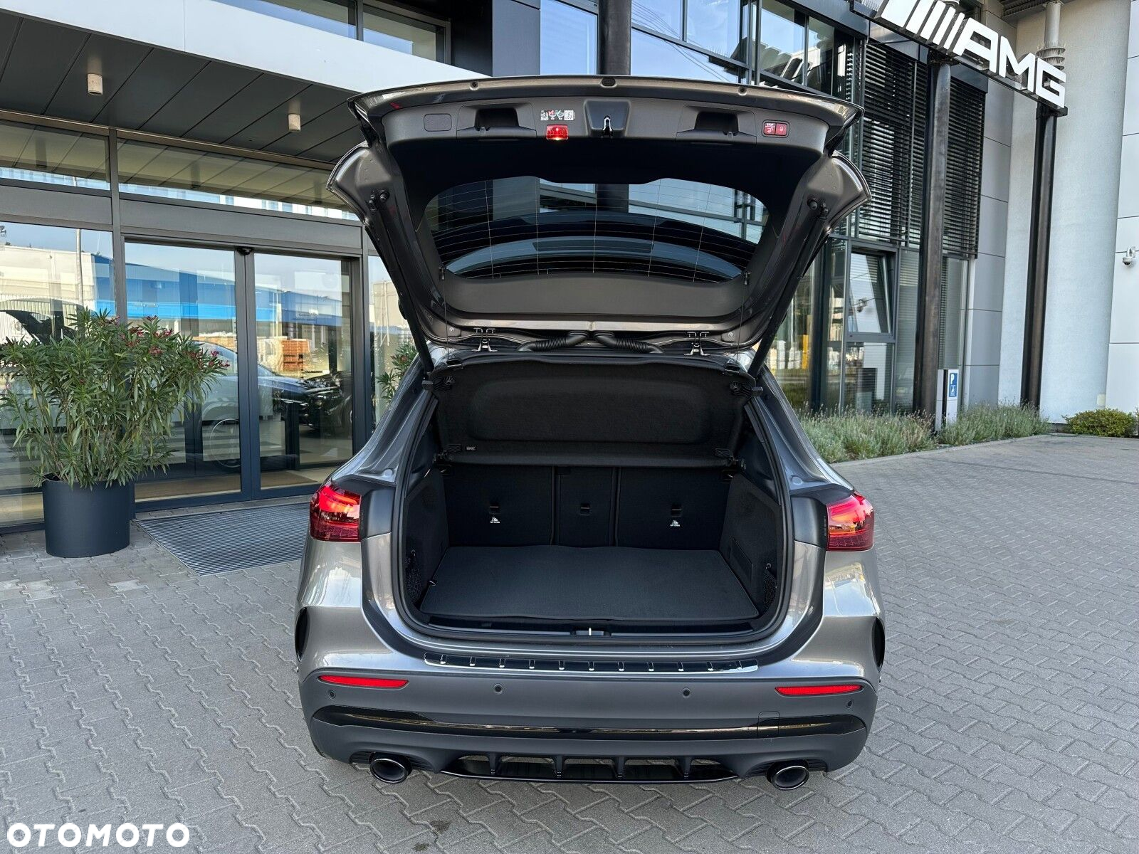 Mercedes-Benz GLA AMG 35 4-Matic - 21