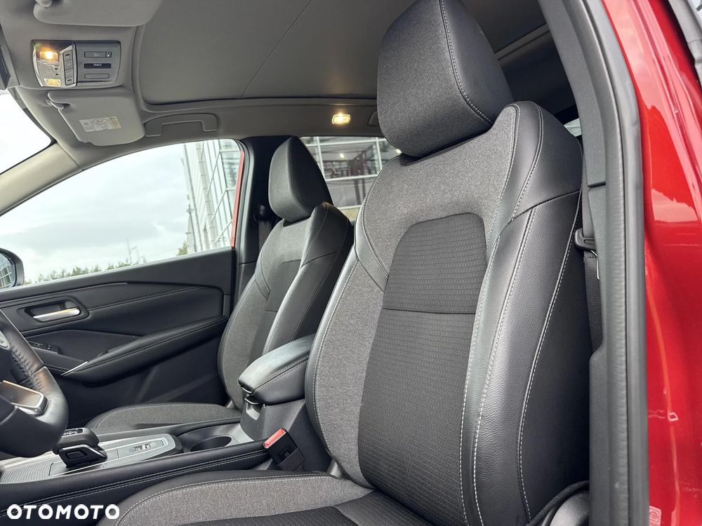 Nissan Qashqai 1.3 DIG-T mHEV N-Connecta Xtronic - 12