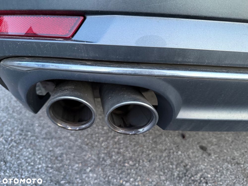 Audi A4 Avant 2.0 TDI S tronic - 23