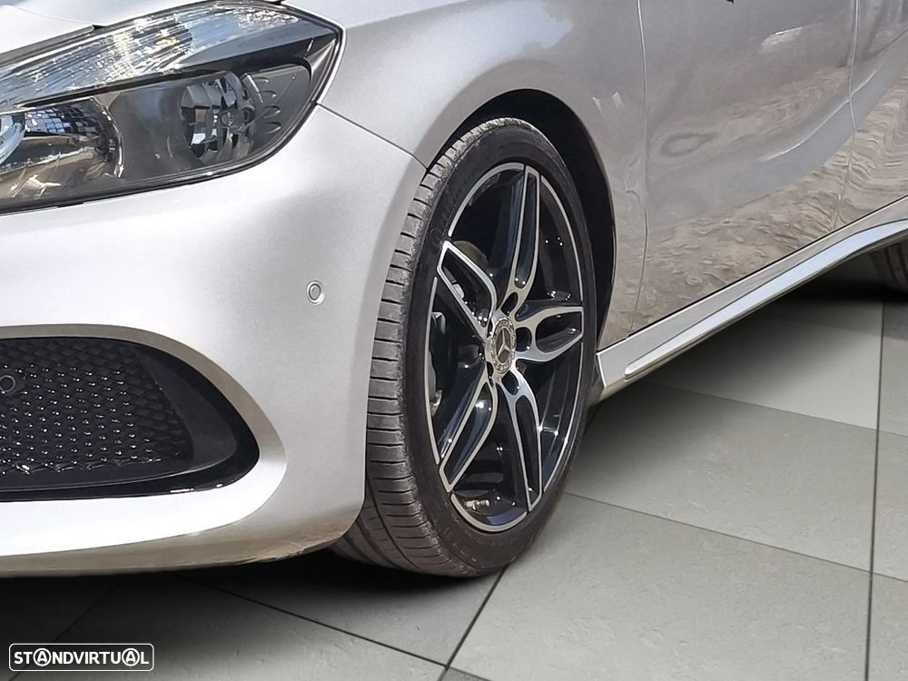 Mercedes-Benz A 180 d AMG Line - 7