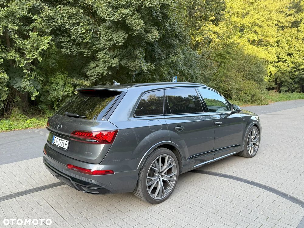 Audi Q7 - 4