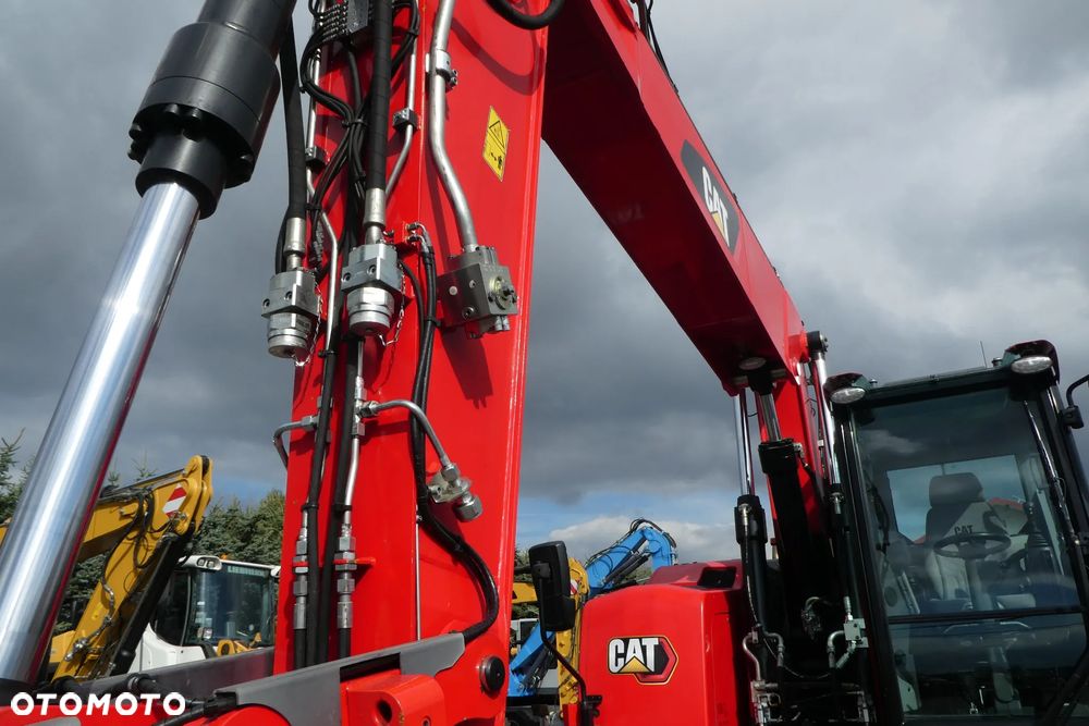 Caterpillar M 318F Z NIEMIEC - 16