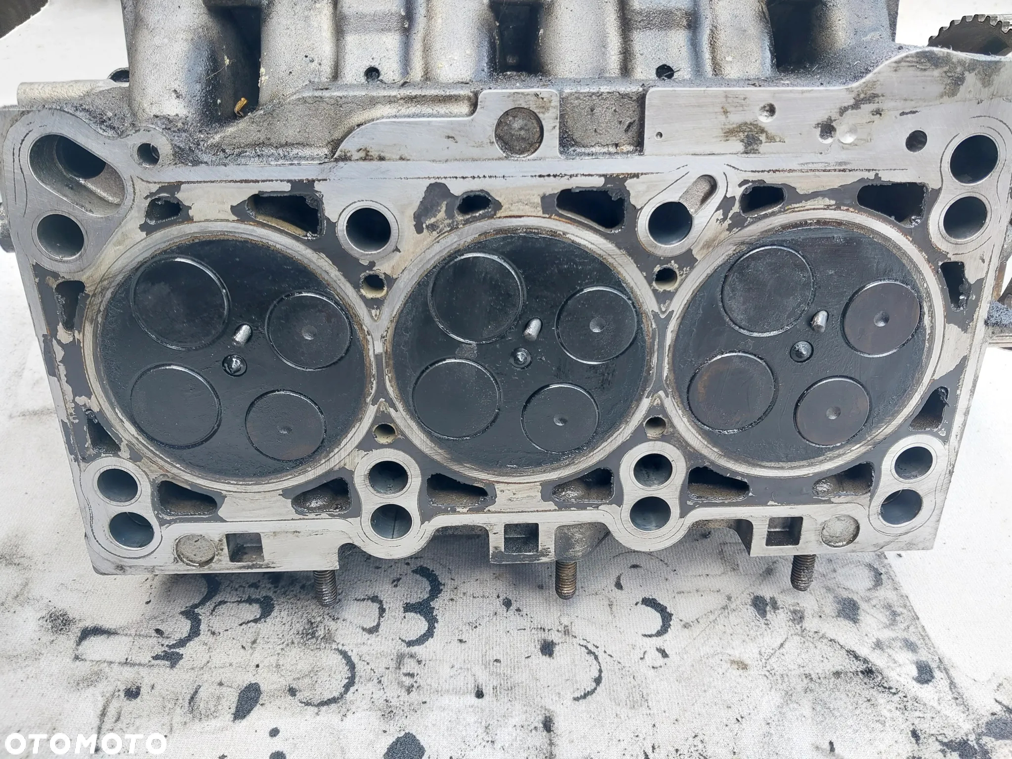 Głowica KOMPLETNA głowice silnika cylindrów 2.5 TDI 2,5 V6 AFB AKN BDG BDH BAU 150KM 163 KM 180 KM Volkswagen Passat Audi A4 A6 wtryski pokrywa wałki koło - 13