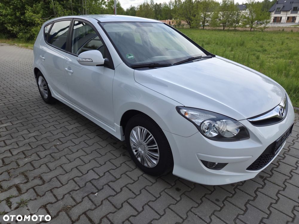 Hyundai i30 1.4 FIFA WM Edition - 6