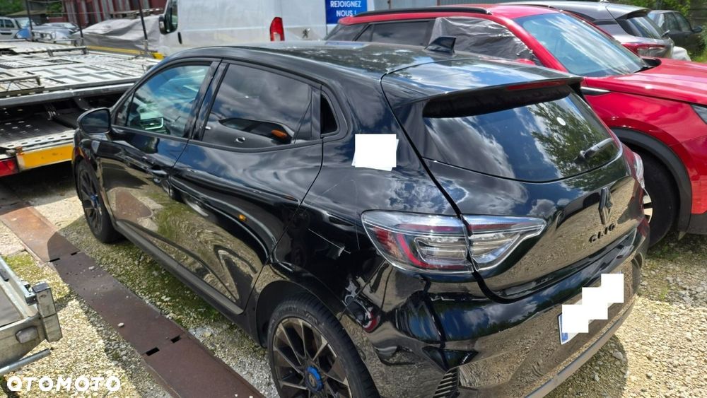 Renault Clio - 12