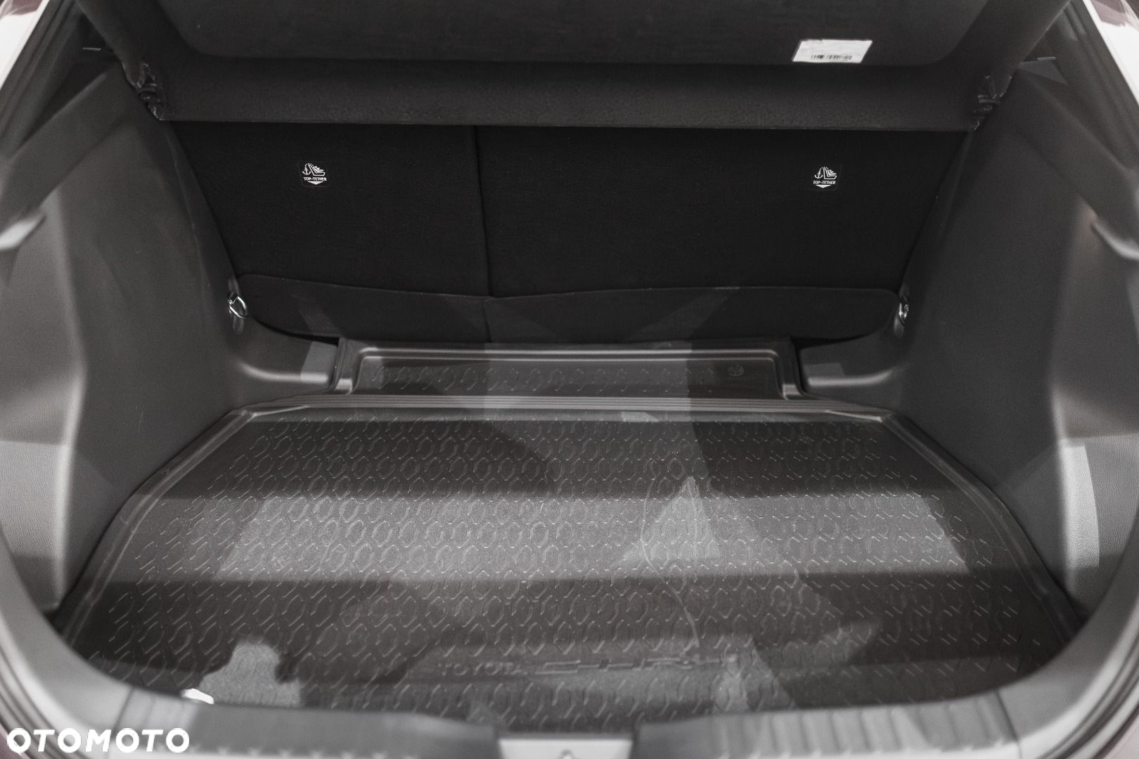Toyota C-HR - 25
