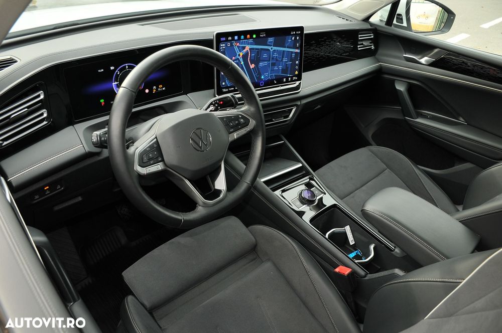 Volkswagen Tiguan - 10