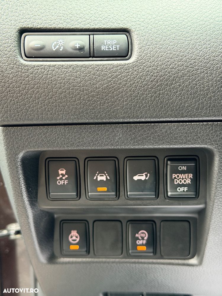 Nissan X-Trail 1.7 dCi N-Connecta - 13