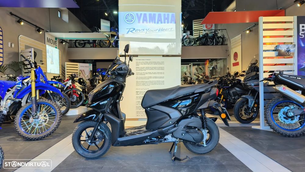 Yamaha RayZR 125 - 12