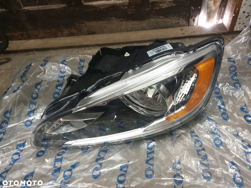 VOLVO S60 V60 LIFT 14-18 USA reflektor lampa przód lewa NEW ORYG. - 2