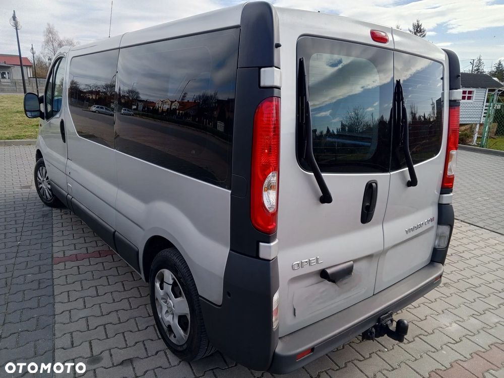 Opel Vivaro - 2