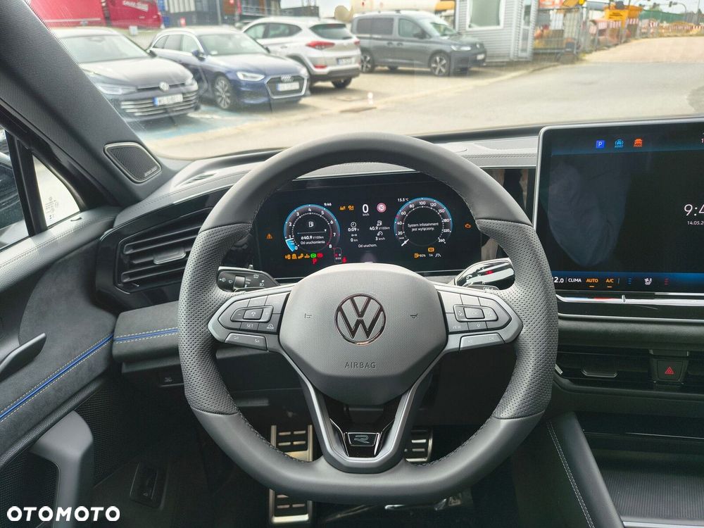 Volkswagen Tiguan 2.0 TSI 4Mot R-Line Plus DSG - 18
