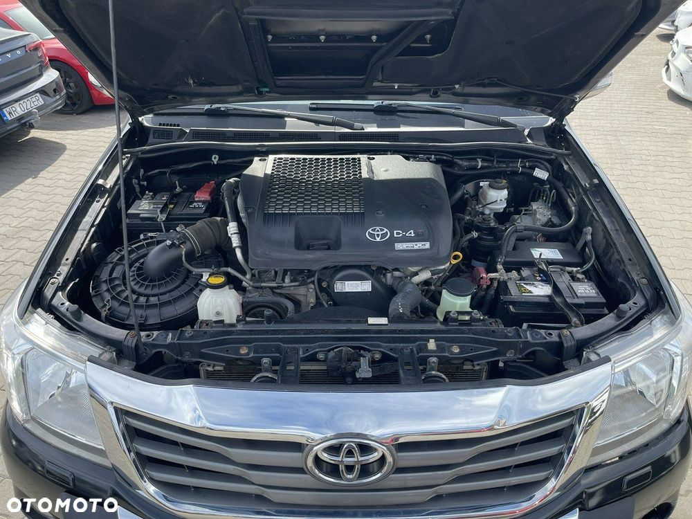 Toyota Hilux 4x4 Double Cab Autm Sol - 10