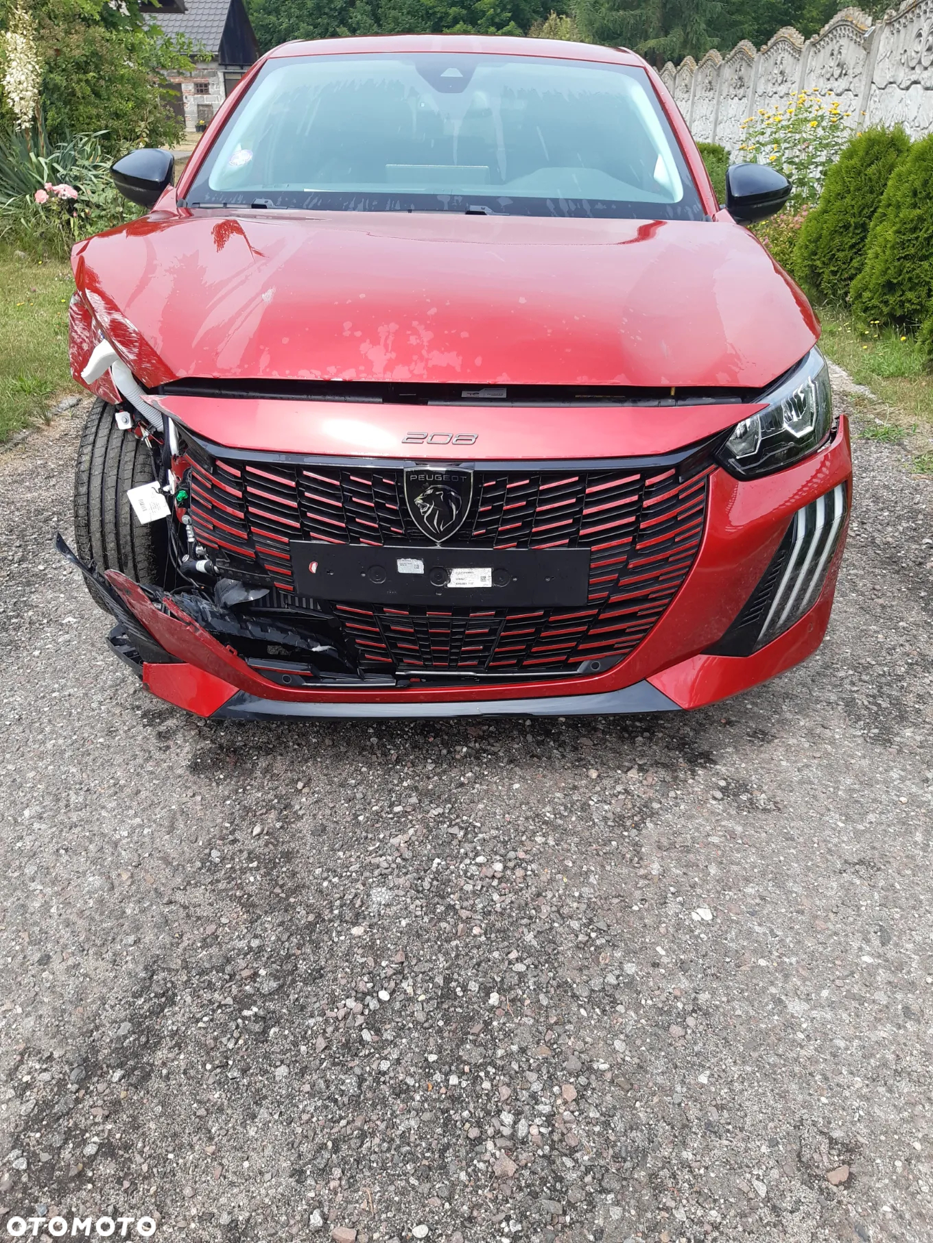 Peugeot 208 1.2 mHEV Allure - 2