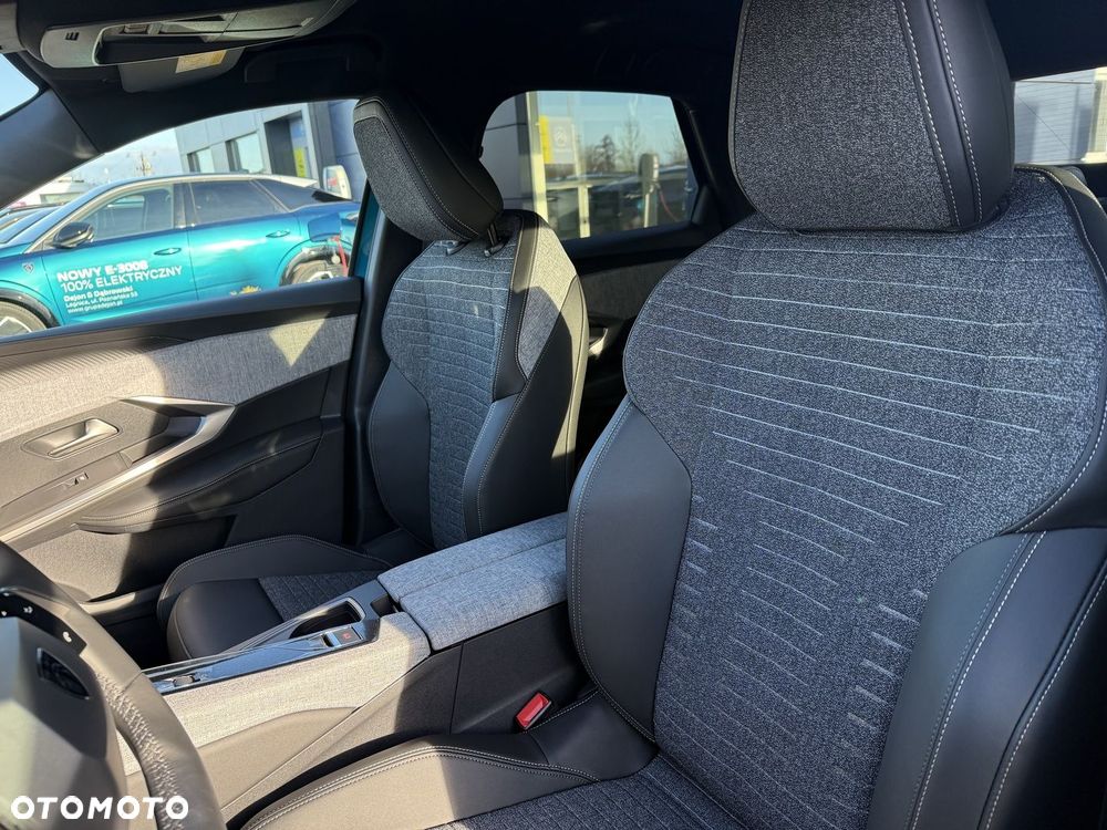 Peugeot 3008 - 11
