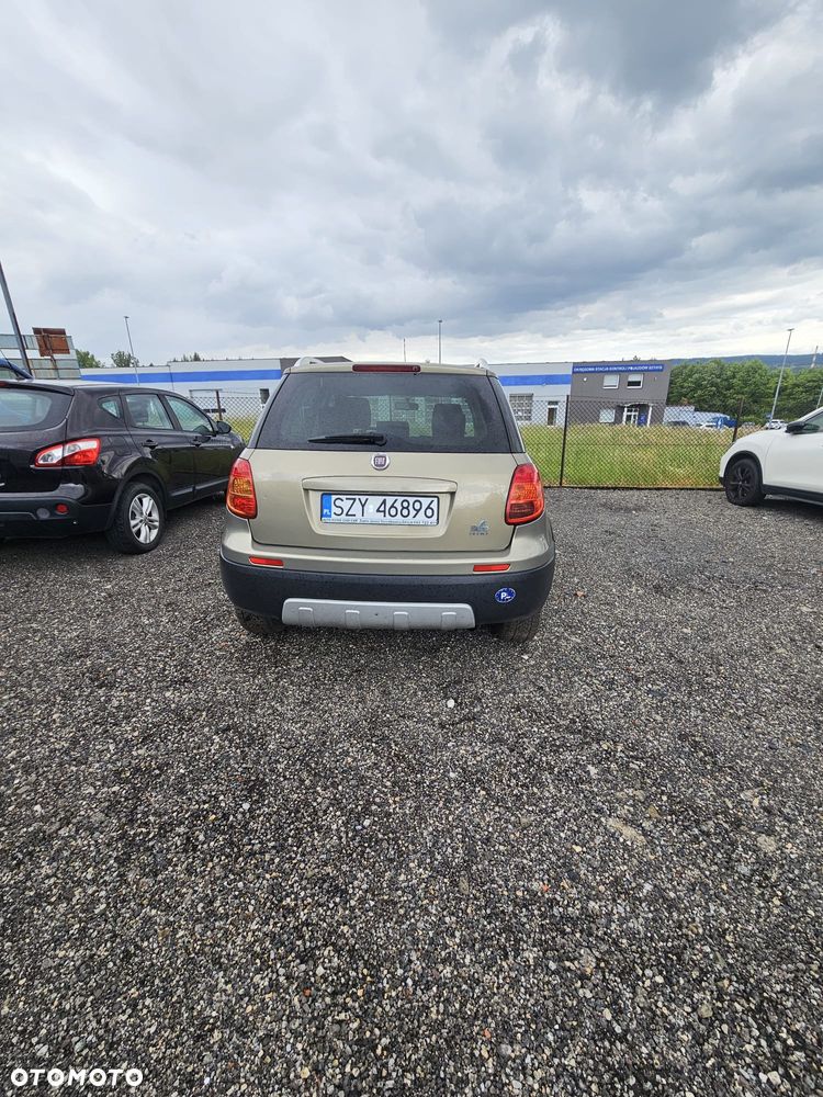 Fiat Sedici 1.6 16V 4x4 Dynamic - 5