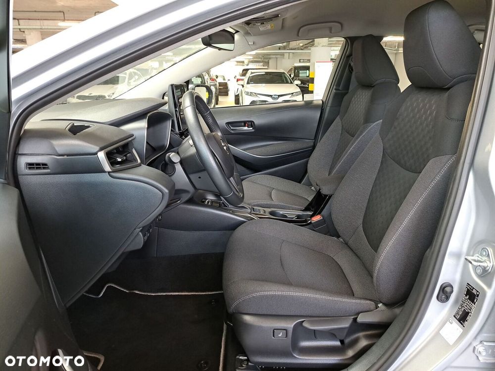 Toyota Corolla 1.8 Hybrid Comfort - 12