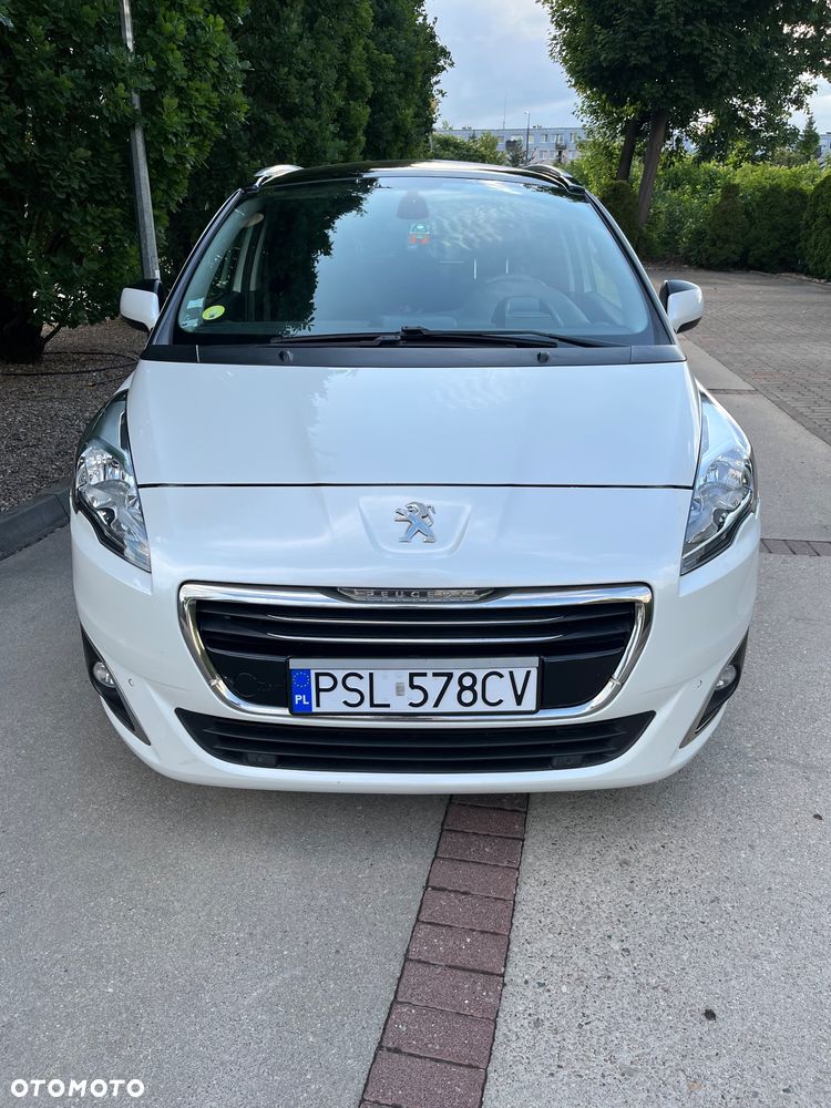 Peugeot 5008 HDI 115 Allure - 8