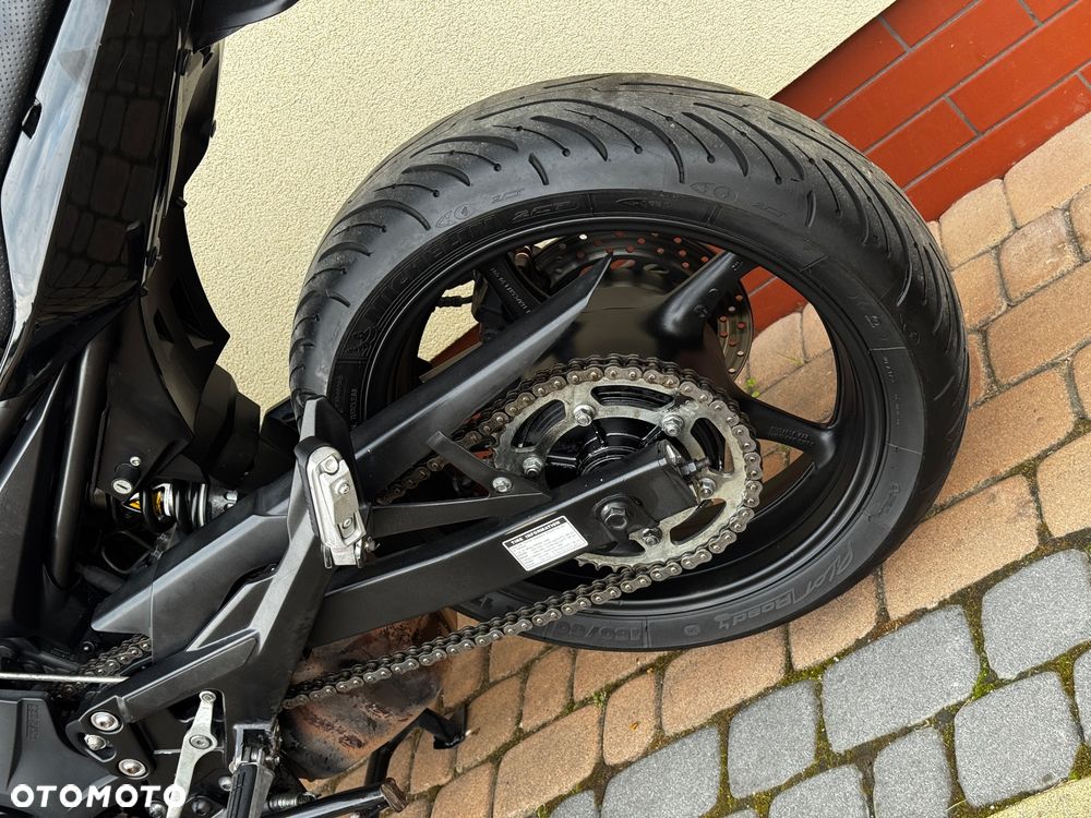 Yamaha XJ - 19