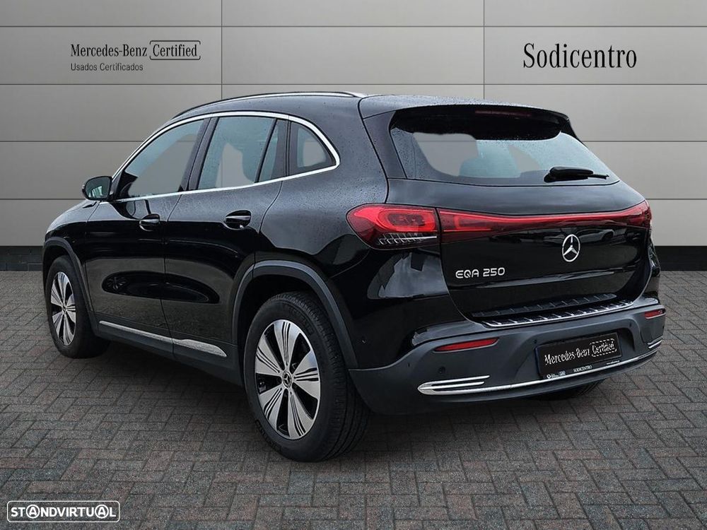 Mercedes-Benz EQA 250 Progressive - 8
