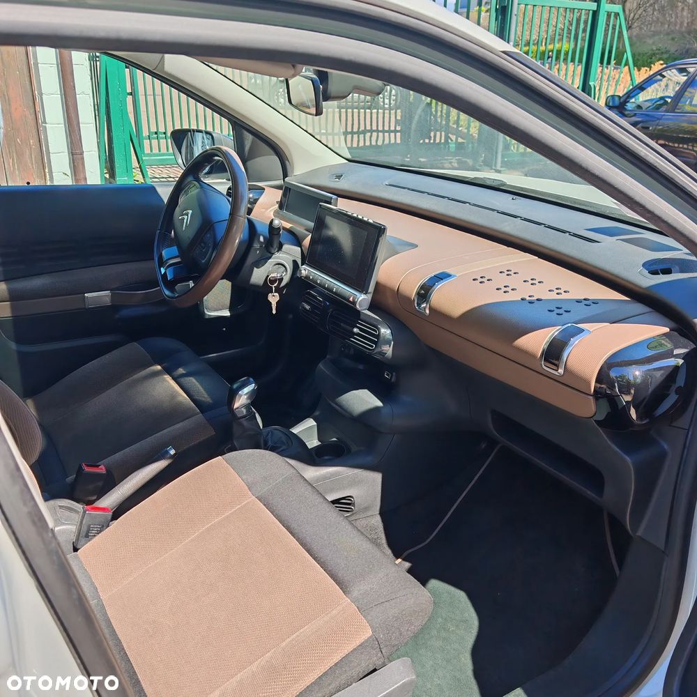 Citroën C4 Cactus 1.2 PureTech Shine Edition - 8
