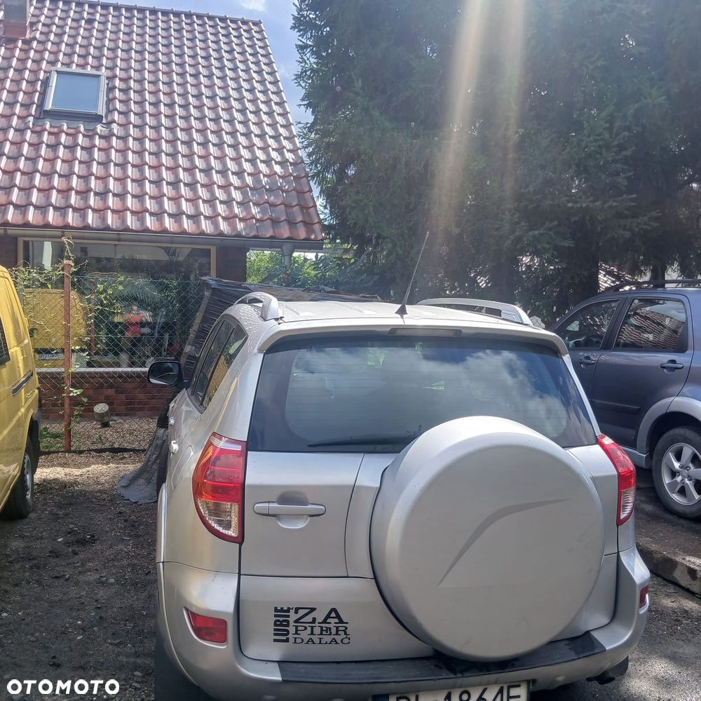 Toyota RAV4 2.2 D-CAT 4x4 Sol - 3