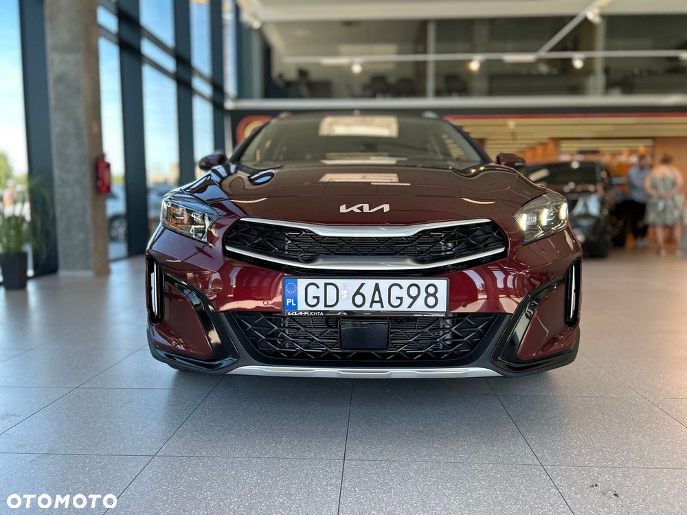 Kia XCeed - 10
