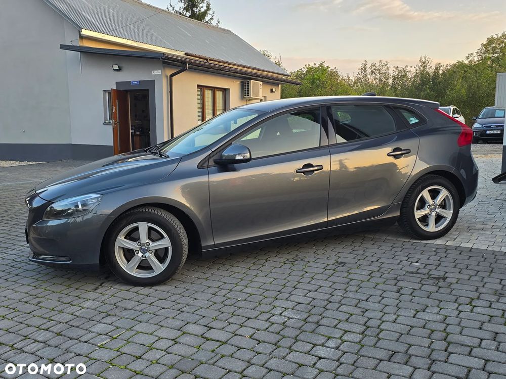 Volvo V40 2012 photo 4